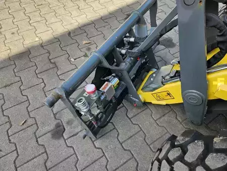 Chargeuse sur pneus 2024 Kramer 5035 (19)