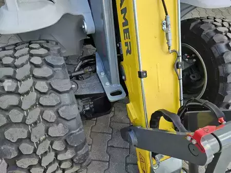 Chargeuse sur pneus 2024 Kramer 5035 (20)