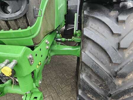 John Deere 6210R ALLRADTRAKTOR