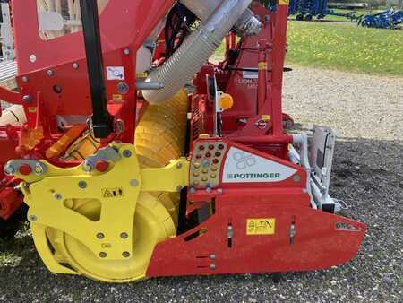 Andet 2024 Pöttinger LION 3030 MASTER (4)