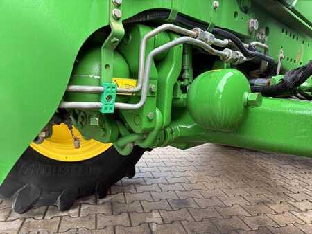 Muut 2015 John Deere 6215R (9)