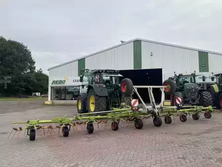 Outro 2020 CLAAS Volto 1100 T (1)