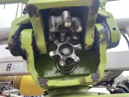 Outro 2020 CLAAS Volto 1100 T (19)