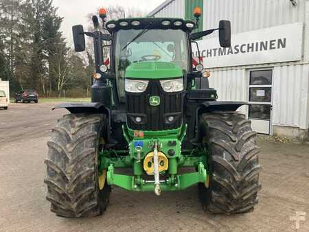 John Deere 6175R