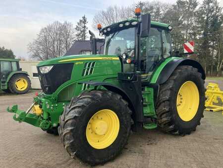 John Deere 6175R