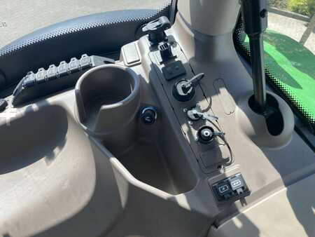 Muut 2023 John Deere 6R215 (18)