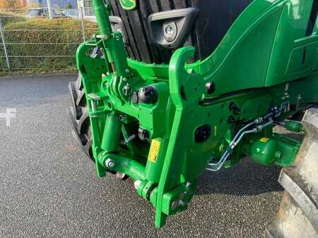 John Deere 6R185