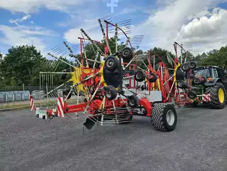 Altri 2014 Pöttinger Top 1252 C (9)