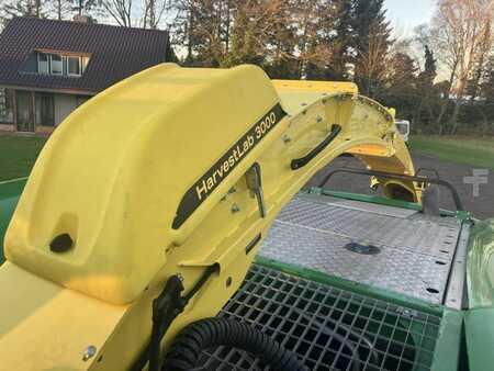 John Deere 8600