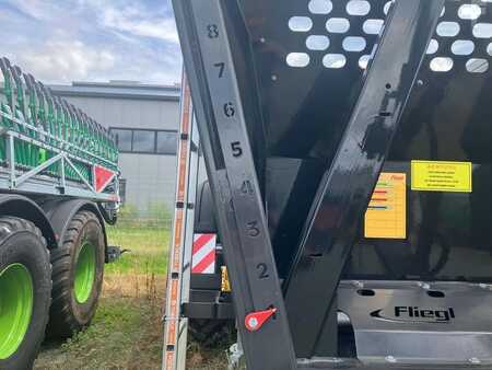 Sonstige 2023 Fliegl KDS 140 (7)