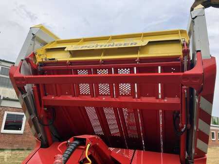 Altri 2023 Pöttinger JUMBO 7380 DB (4)