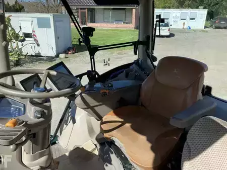 Pozostałe 2017 John Deere 6215R (13)