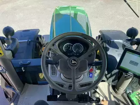 Pozostałe 2017 John Deere 6215R (18)