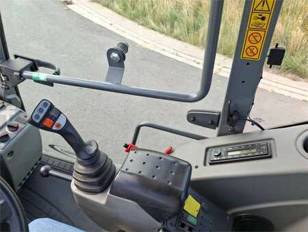 Ładowarki kołowe 2023 Kramer 30.8T (12)