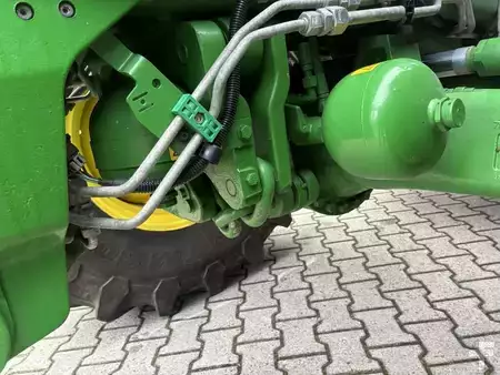 Annet 2022 John Deere TRAKTOR 6215R (16)