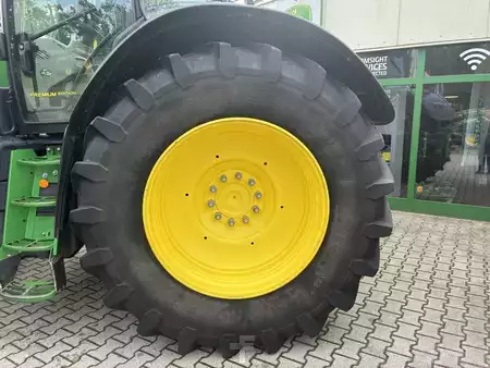 Annet 2022 John Deere TRAKTOR 6215R (9)