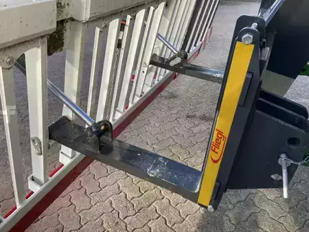 Övrigt 2025 Fliegl Siliergabel (11)