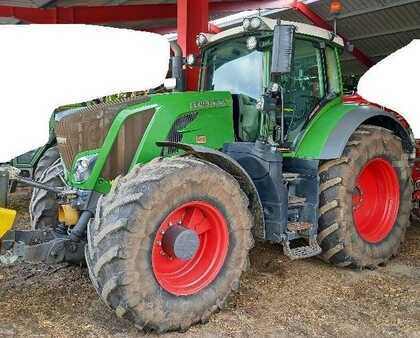 Fendt 824