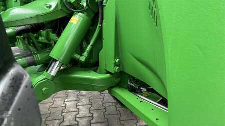 Övrigt 2012 John Deere 8285R ALLRADTRAKTOR (12)