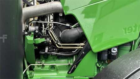 Övrigt 2012 John Deere 8285R ALLRADTRAKTOR (18)