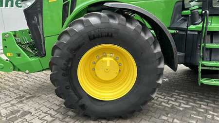 Övrigt 2012 John Deere 8285R ALLRADTRAKTOR (6)