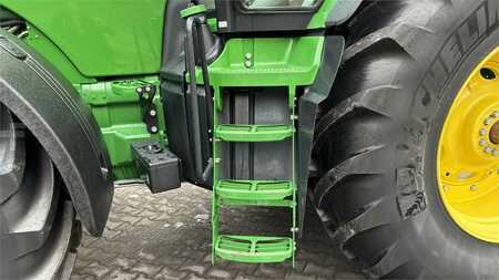 Övrigt 2012 John Deere 8285R ALLRADTRAKTOR (7)
