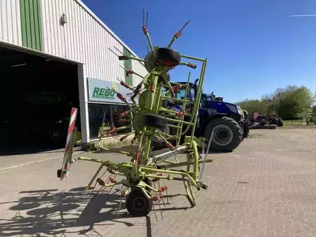 Other 2009 CLAAS Volto 870 H (10)