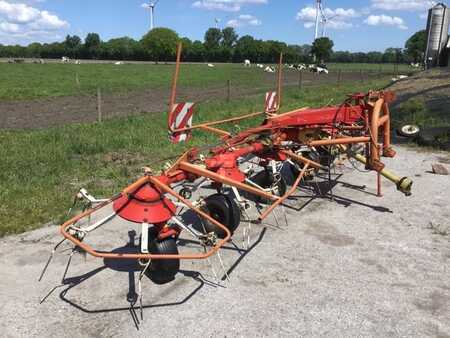 Övrigt 1999 Pöttinger HIT 69 N-Z (2)