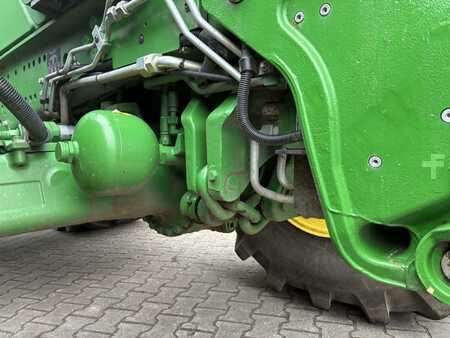 Muut 2021 John Deere 6215 R (13)