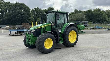 Altri 2023 John Deere TRAKTOR 6120M MIT KABINE (1)
