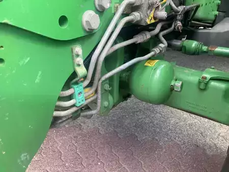 Other 2016 John Deere 6195M (4)