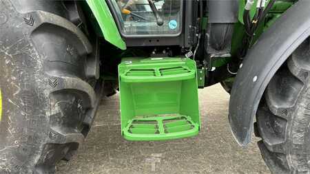 Övrigt 2022 John Deere 5075E STUFE V (11)