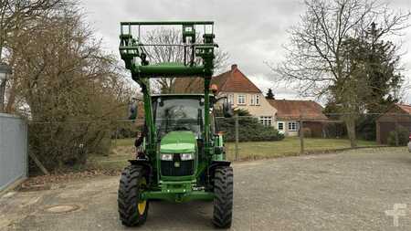 Övrigt 2022 John Deere 5075E STUFE V (3)
