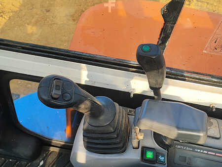 Bæltegraver 2006 Kubota KX91-3a (19)