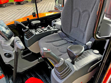 Rupsgraafmachines 2025 Lonking CDM6060U 6060U (12)