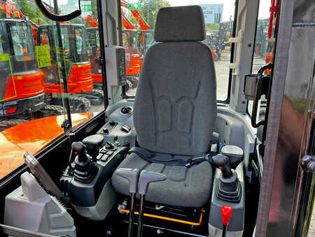 Rupsgraafmachines 2025 Lonking CDM6060U 6060U (13)