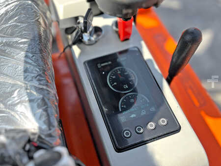 Mini-koparki 2025 Lonking Lonking CDM6016 (13)