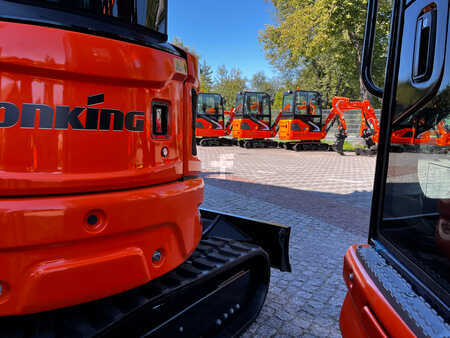 Rupsgraafmachines 2025 Lonking CDM6020 6020 (26)