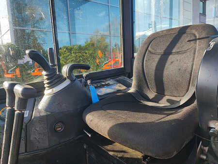 Escavatori cingolati 2021 JCB 15C-1 (8)