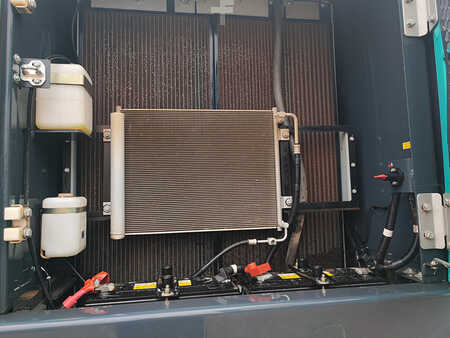 Pelles sur chenilles 2024 Sunward SWE215F (18)