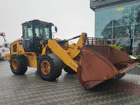 Kolové nakladače 2013 Caterpillar 930K (3)