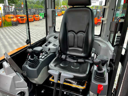 Kettenbagger 2025 Lonking CDM6035 6035 (26)