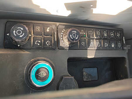 Pelles sur chenilles 2024 Sunward SWE90UF SWE 90 UF (14)