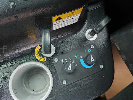 Hjullæsser 2025 Lonking CDM926 (12)