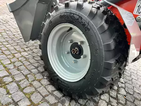 Mobilní bagry 2025 Everun EREL05 (9)