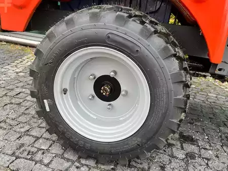 Mobilní bagry 2025 Everun EREL05 (10)