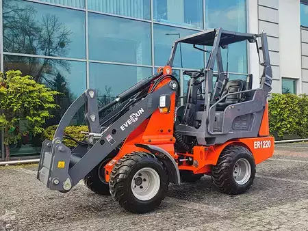 Ładowarki kołowe 2025 Everun ER1220 (1)