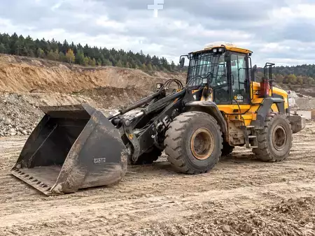 Kolové nakladače 2020 JCB 457 S5 WM (1)