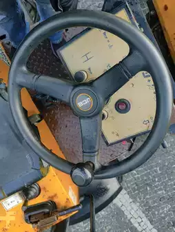 Artikulerte dumpere 2016 JCB 3TFT (10)