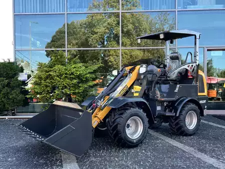 Ładowarki kołowe 2026 Günstig H912NT telescopic (2)
